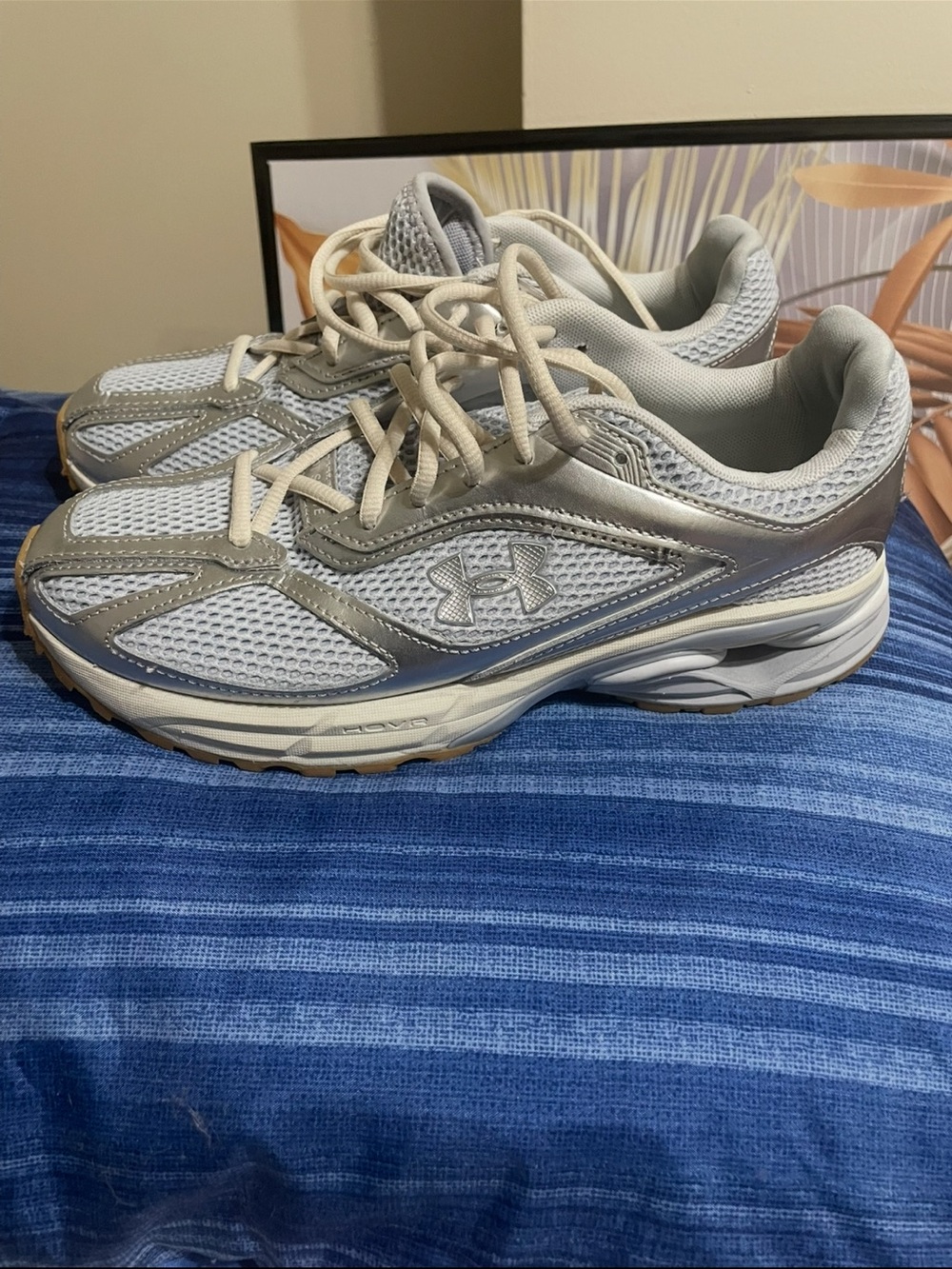 Under Armour Women's Silver and Light Gray Mesh Athletic Sneakers